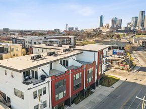 1901 S Harwood Street  107, Dallas Texas 75215