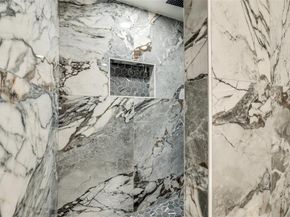 5323  Blaney Way , Dallas Texas 75227