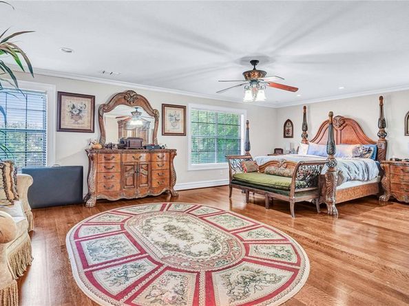 22  Dunrobin  , Garland Texas 75044