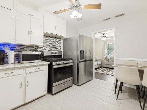 211  Brazos Street , Garland Texas 75041
