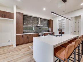 1836  Pueblo Street , Dallas Texas 75212