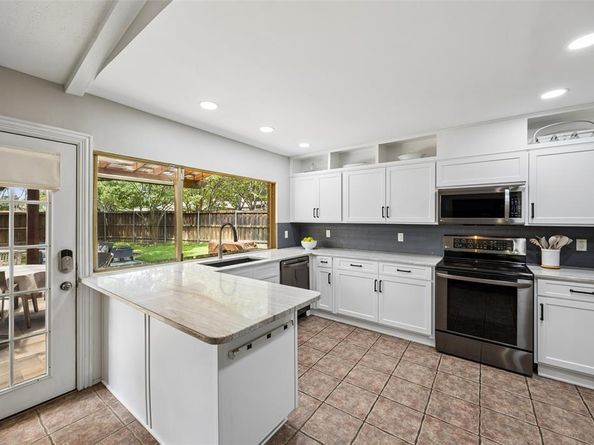 9235  Rolling Rock Lane , Dallas Texas 75238