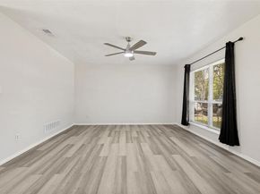 709 N Madison Avenue , Dallas Texas 75208