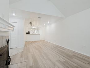 1004  Bridges Drive , Arlington Texas 76012