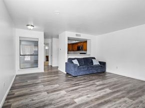 9831  Walnut Street  113, Dallas Texas 75243
