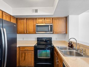 9831  Walnut Street  113, Dallas Texas 75243