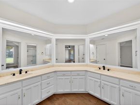 3908  Country Club Drive W, Irving Texas 75038
