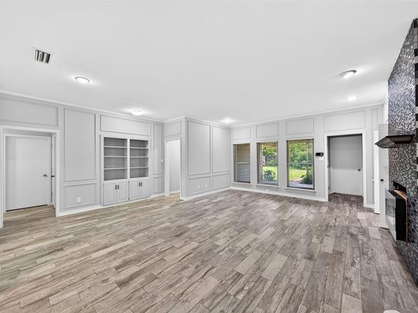 3908  Country Club Drive W, Irving Texas 75038