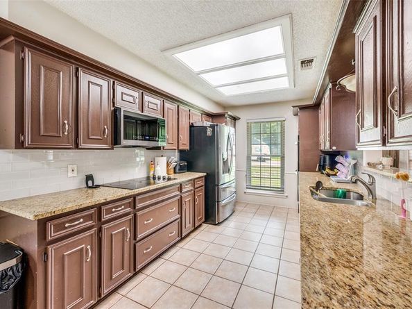 1226  Deer Ridge Drive , Duncanville Texas 75137