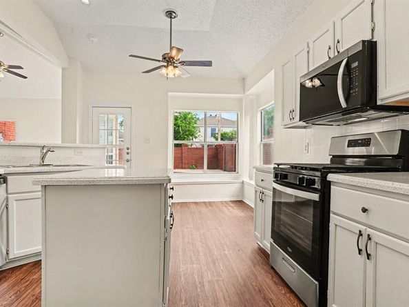 7107  Grey Dawn Lane , Dallas Texas 75227