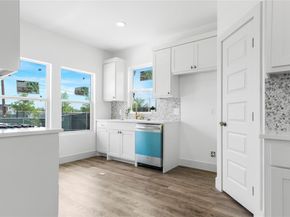 3313  Meadow Street , Dallas Texas 75215
