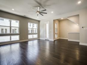 2619  Carmelita Street , Dallas Texas 75212