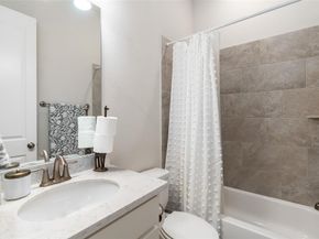 1054  Drew Lane , Allen Texas 75013