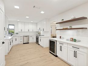 1901  Westshore Drive , Garland Texas 75043