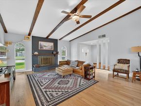 2713  Esquire Lane , Garland Texas 75044
