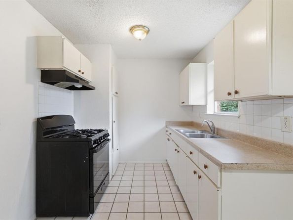 1511 E Tucker Boulevard , Arlington Texas 76010