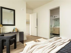 1901 S Harwood Street  106, Dallas Texas 75215