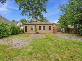 2547  Wilton Avenue , Dallas Texas 75211