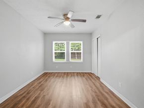 2547  Wilton Avenue , Dallas Texas 75211