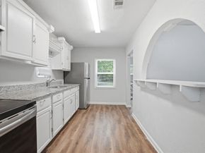 2547  Wilton Avenue , Dallas Texas 75211