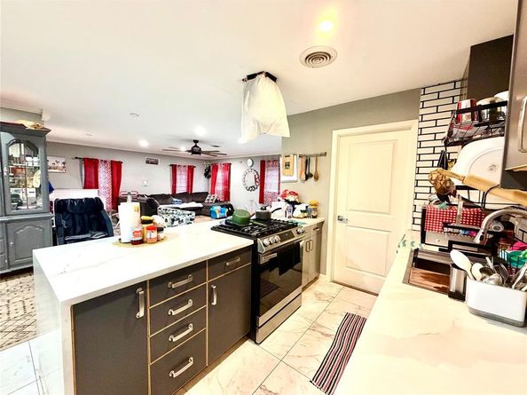 1209  Rosewood Hills Drive , Garland Texas 75040