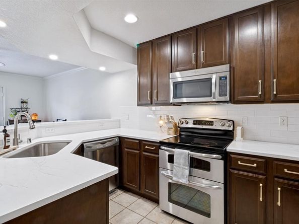 9480  Timberleaf Drive , Dallas Texas 75243