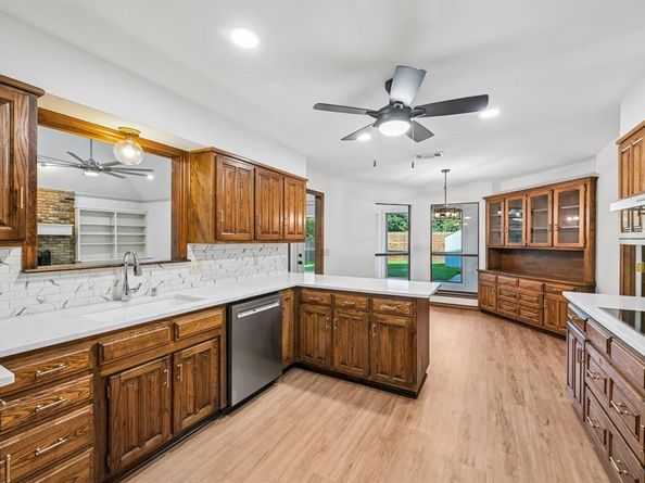 1412  Wagonwheel Court , Irving Texas 75061