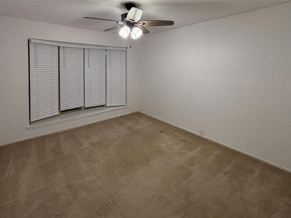 1321  Brookfield Lane , Mansfield Texas 76063