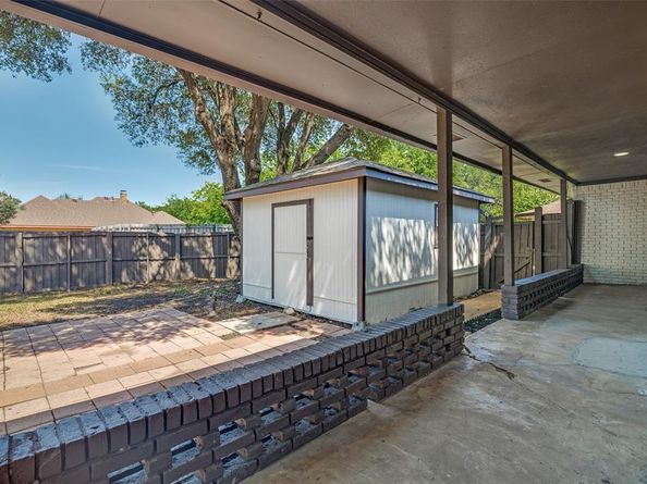 1901  Westshore Drive , Garland Texas 75043