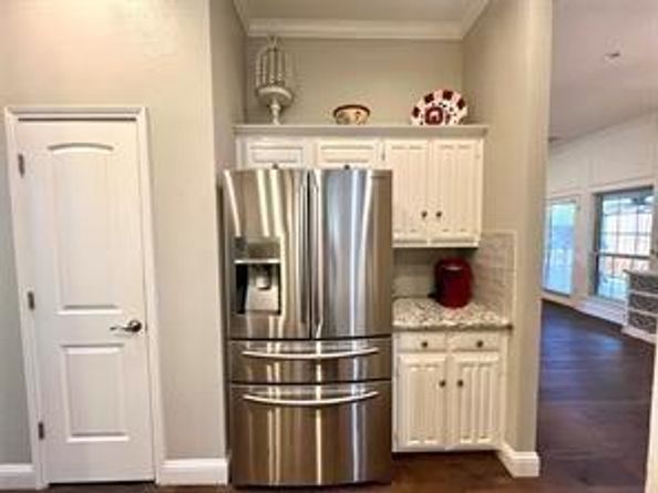 17216  Ikel Drive , Dallas Texas 75248
