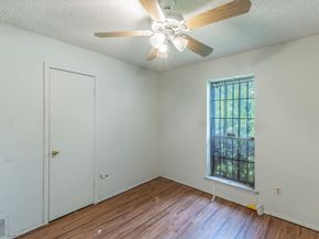 10431  Kinslow Drive , Dallas Texas 75217