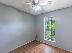 10431  Kinslow Drive , Dallas Texas 75217