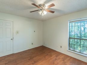 10431  Kinslow Drive , Dallas Texas 75217