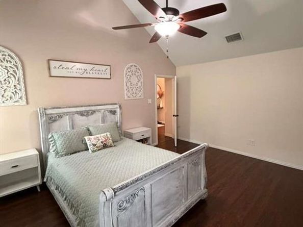 906  busby  , Cedar Hill Texas 75104