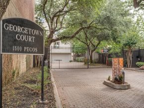 1500  Pecos Street  12, Dallas Texas 75204