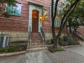 1500  Pecos Street  12, Dallas Texas 75204