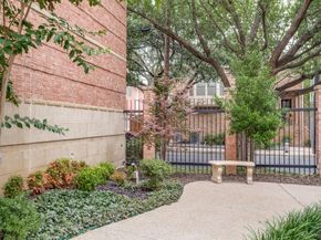1500  Pecos Street  12, Dallas Texas 75204