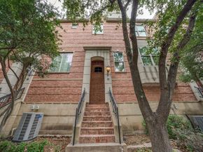 1500  Pecos Street  12, Dallas Texas 75204