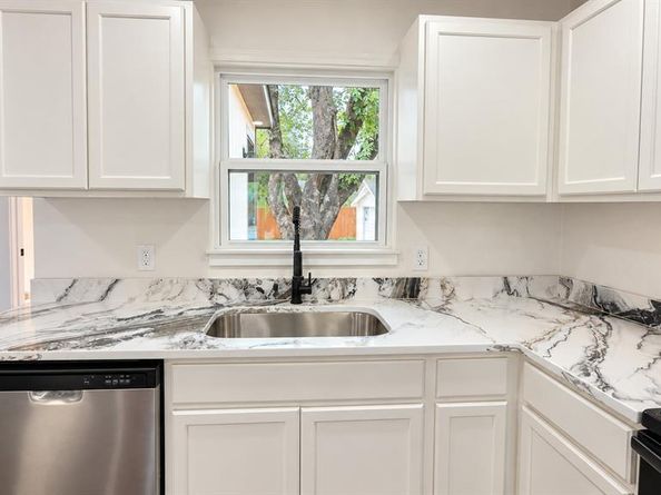 10527  Cayuga Drive , Dallas Texas 75228