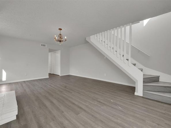 405  Atherton Drive , Garland Texas 75043