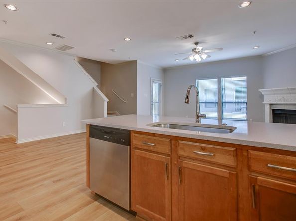 2415  Stutz Drive  C, Dallas Texas 75235