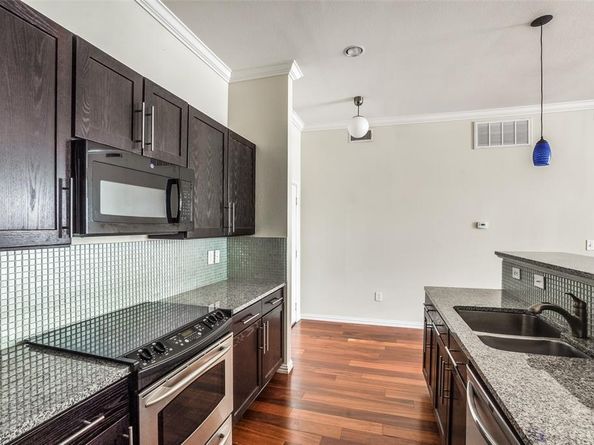 2305  Worthington Street  135, Dallas Texas 75204