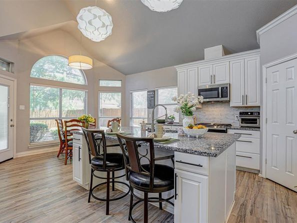 5704  Kelly Court , Haltom City Texas 76137