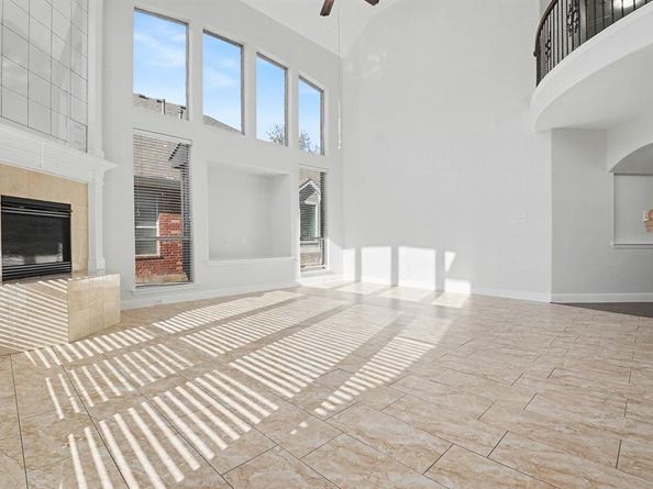 1930  Wind Lake Circle , Garland Texas 75040