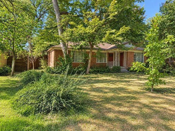1727  Whittier Avenue , Dallas Texas 75218