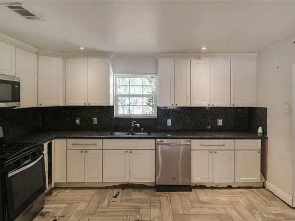 2201  Linwood Lane , Irving Texas 75061