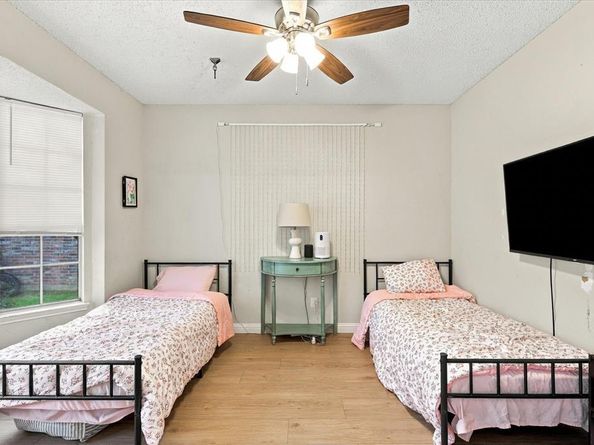 4323  Briar Hill Drive , Grand Prairie Texas 75052