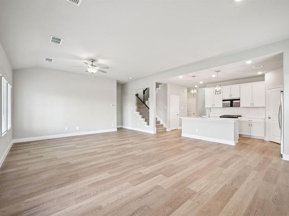 3029  Dry Brook Way , Fort Worth Texas 76179