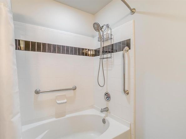 221 W Lancaster Avenue  5003, Fort Worth Texas 76102