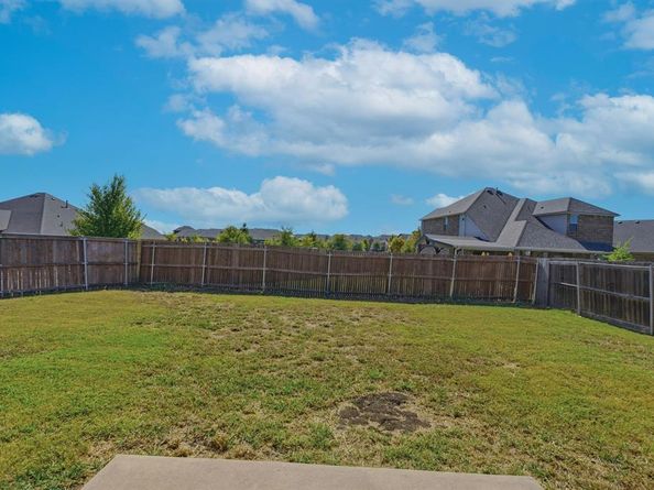 1210  Mule Deer Drive , Arlington Texas 76002